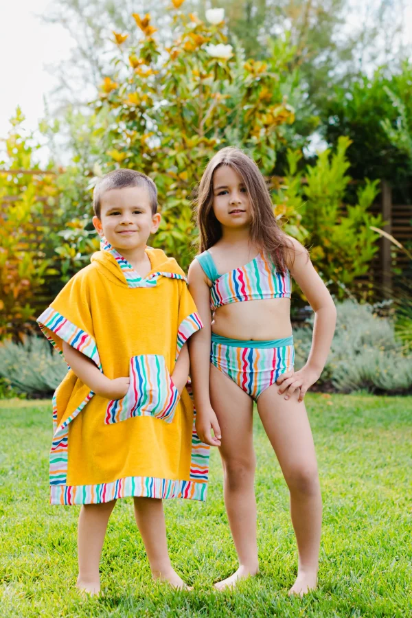 Poncho Riscas Onduladas